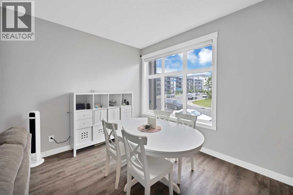 109 Skyview Parade NE - Image 5