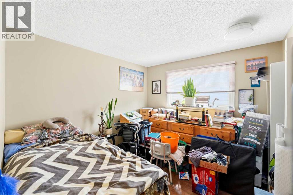 217 23 Avenue NE - Image 20