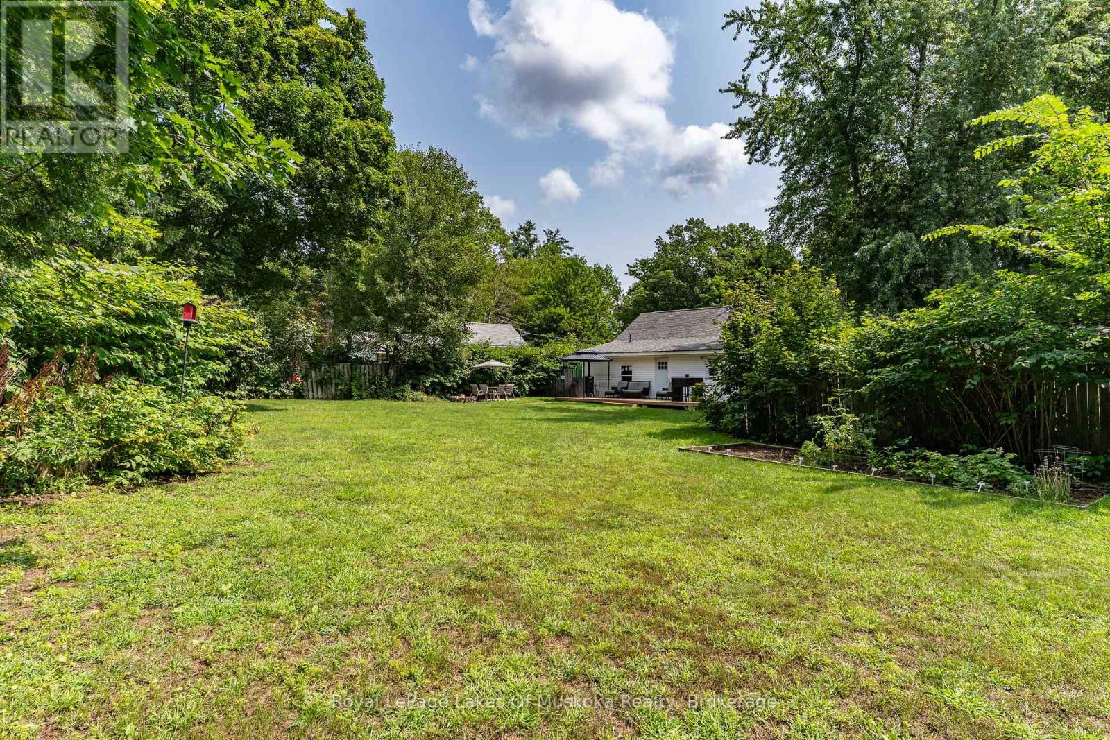 570 PINEDALE ROAD - 47