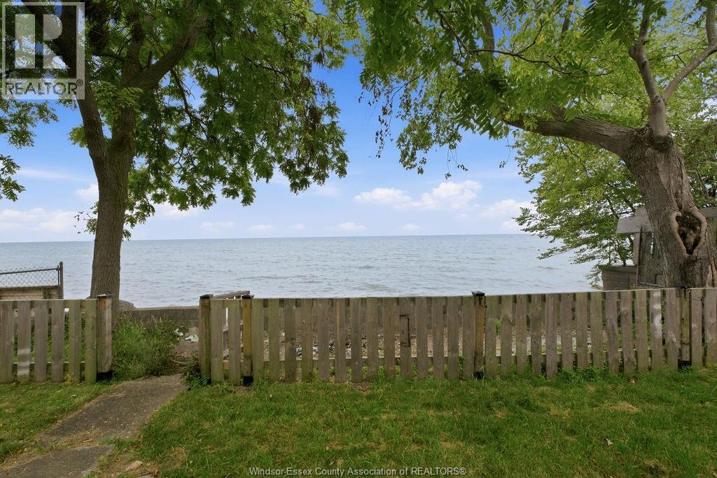 1437 HERITAGE ROAD - 3