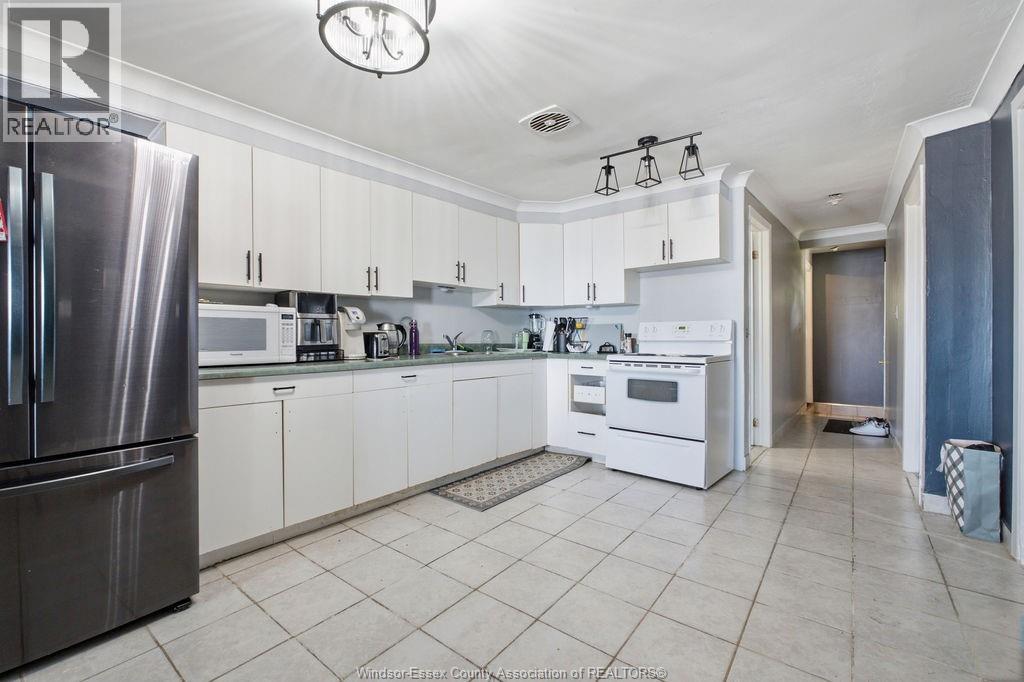 1437 HERITAGE ROAD - 9