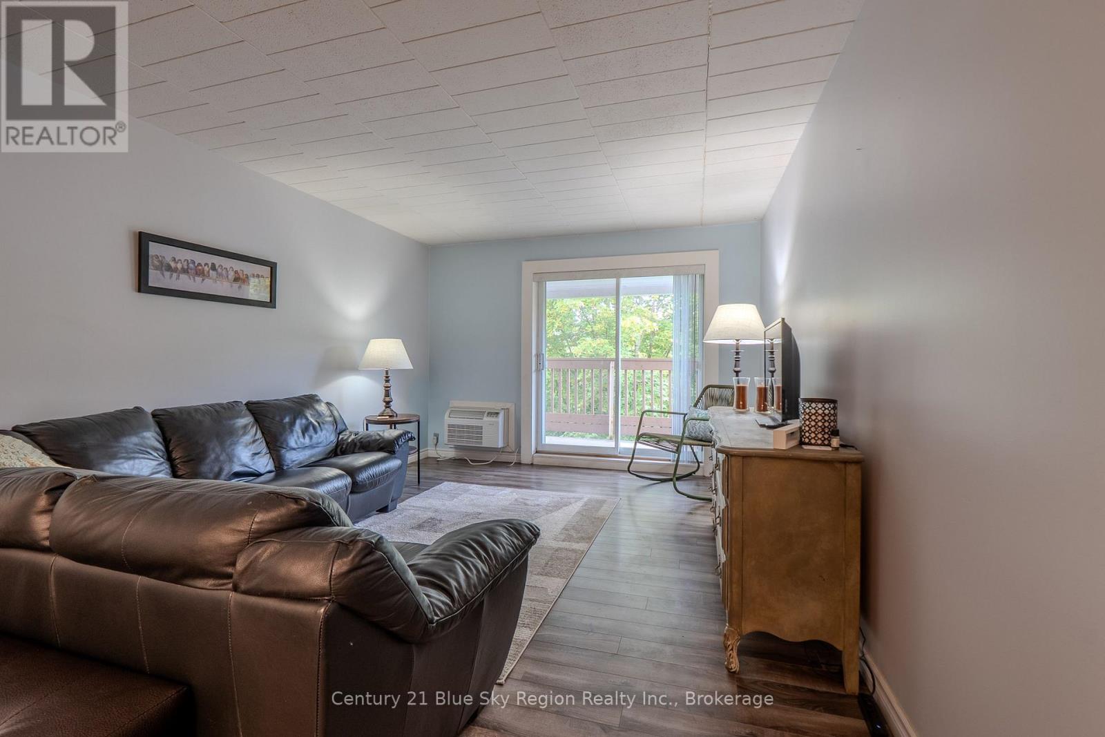 #306 213 LEONARD STREET - Image 14