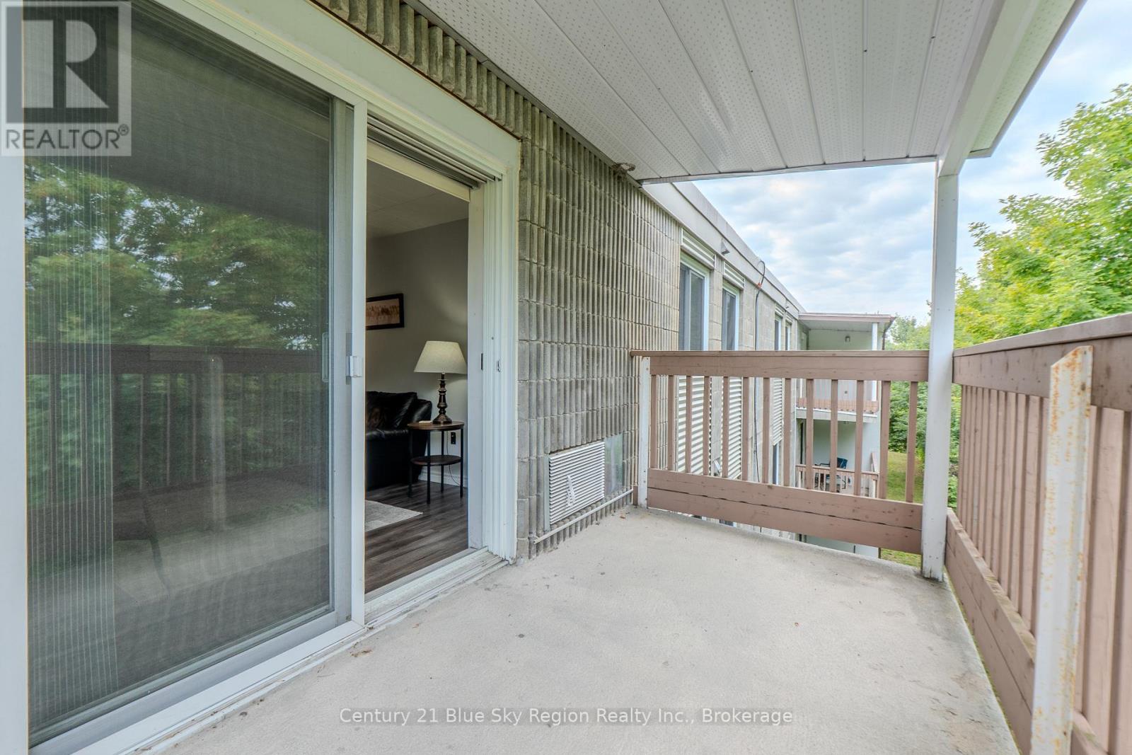 #306 213 LEONARD STREET - 18