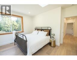 1246 Reed Road, Gibsons, BC V0N1V7 Photo 19