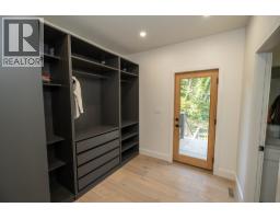 1246 Reed Road, Gibsons, BC V0N1V7 Photo 20