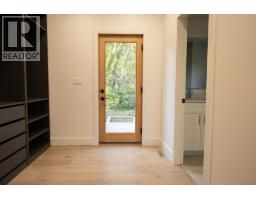 1246 Reed Road, Gibsons, BC V0N1V7 Photo 22