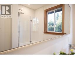 1246 Reed Road, Gibsons, BC V0N1V7 Photo 24