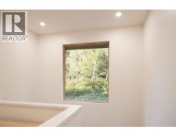 1246 Reed Road, Gibsons, BC V0N1V7 Photo 26