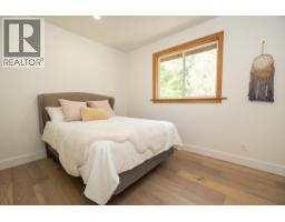 1246 Reed Road, Gibsons, BC V0N1V7 Photo 27