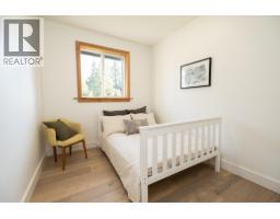 1246 Reed Road, Gibsons, BC V0N1V7 Photo 30