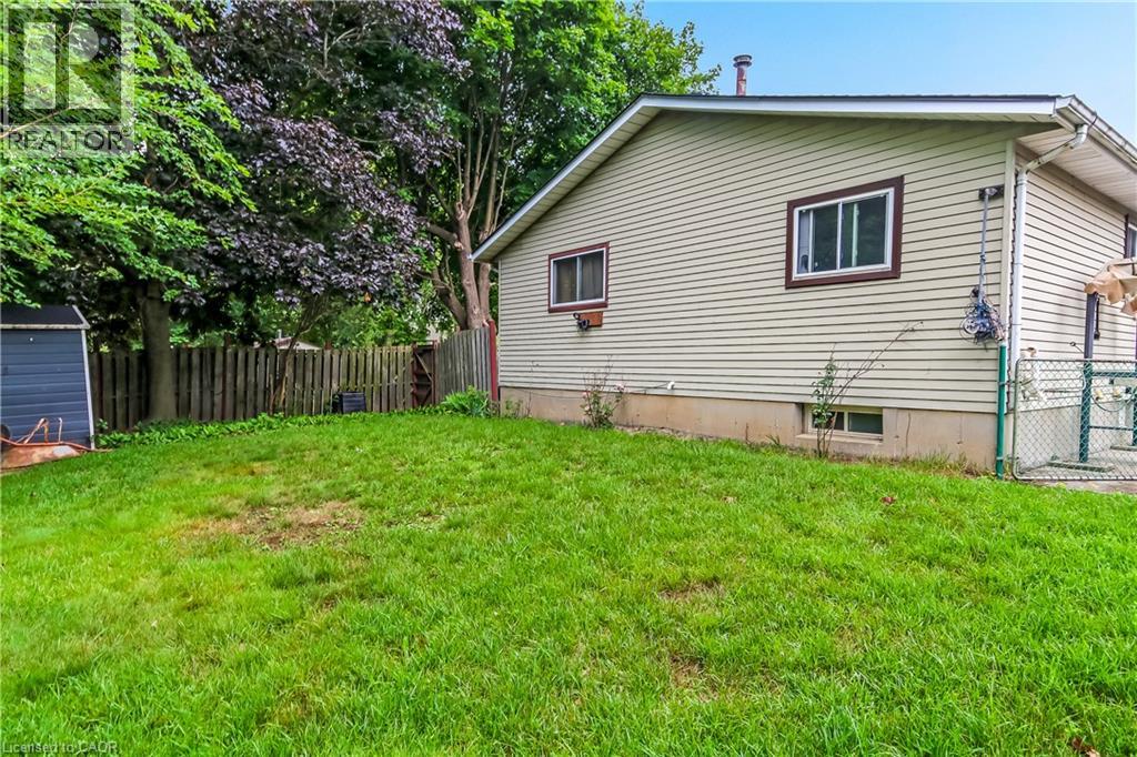 965 ST GEORGE Street - 16