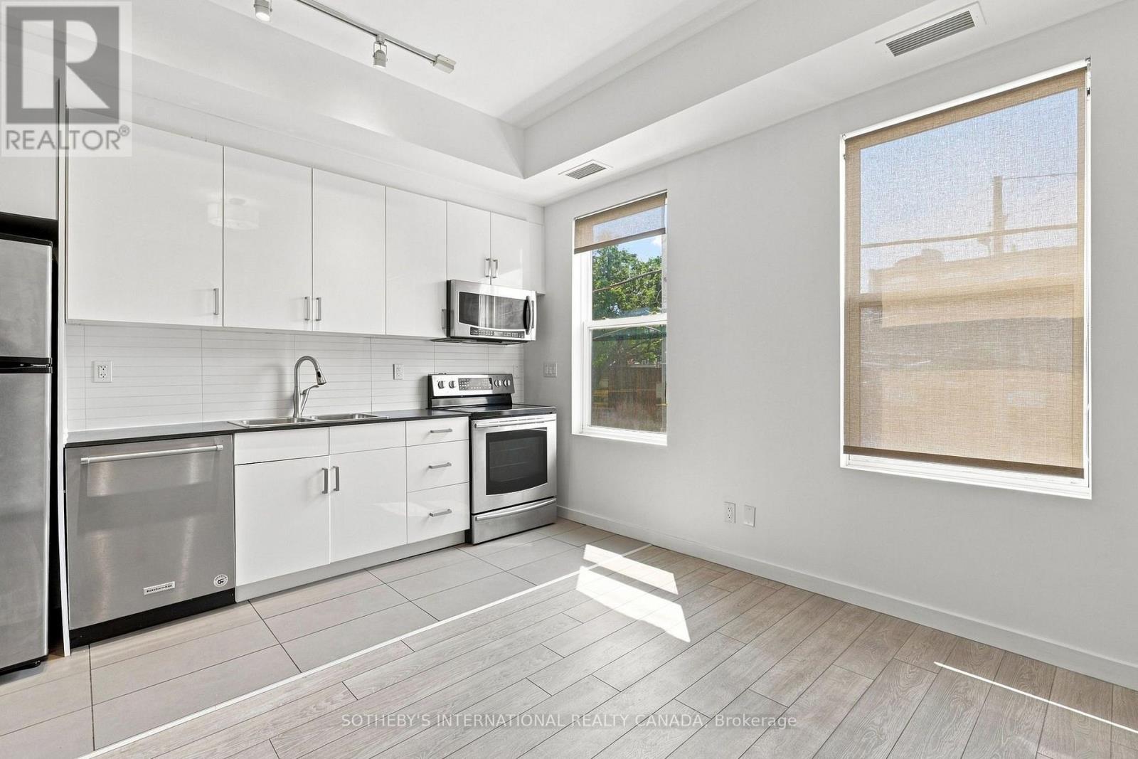 Photo of 433 Parliament Street