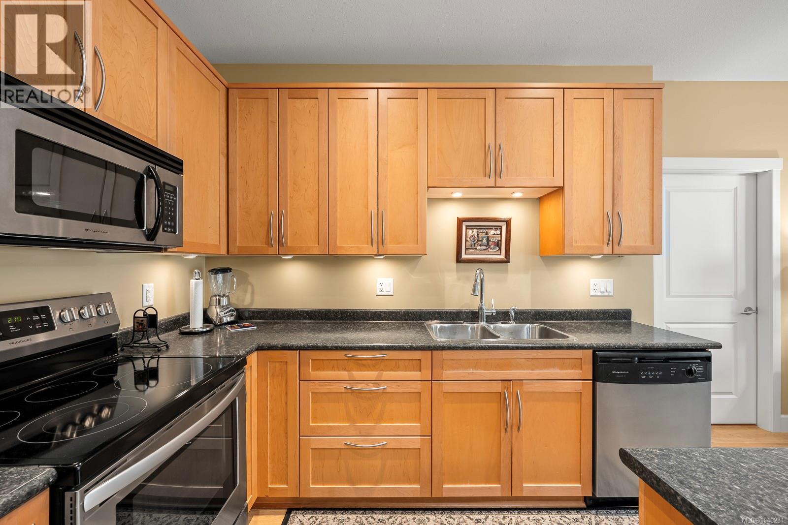 #14 730 Aspen Rd - Image 10