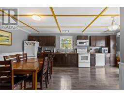 9 Fox Marsh Road thumbnail 11