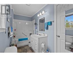 9 Fox Marsh Road thumbnail 17