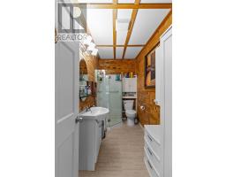 9 Fox Marsh Road thumbnail 26