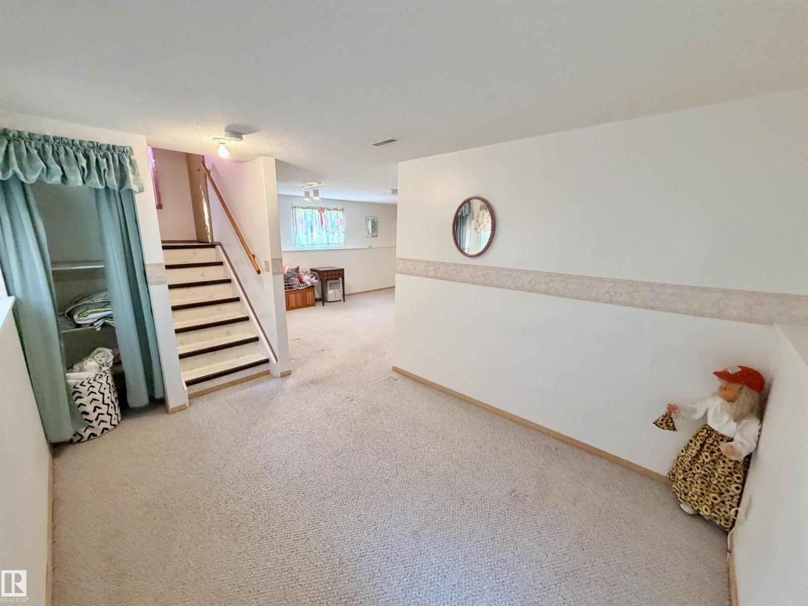 4838 46 AV - Image 18