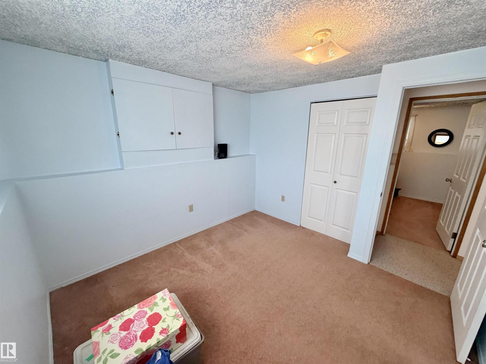 4838 46 AV - Image 27