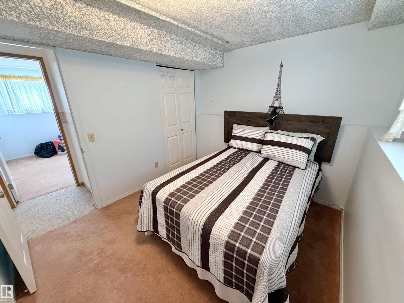 4838 46 AV - Image 29