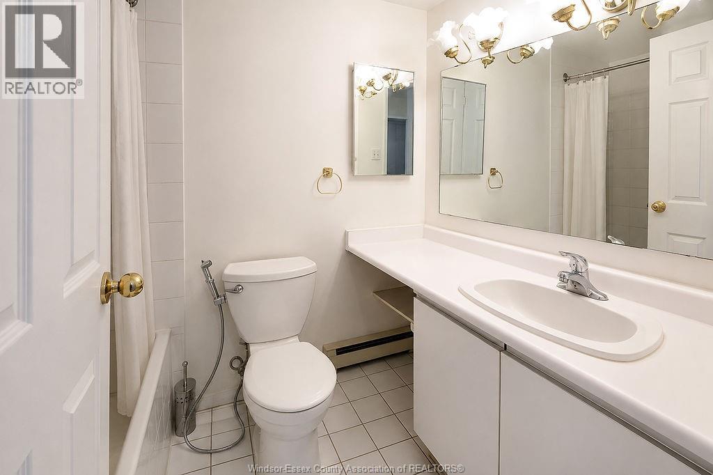 #1303 515 RIVERSIDE DRIVE - Image 31
