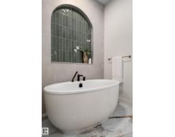 220 Hays Ridge Bv Sw, Edmonton, AB T6W4G6 Photo 19