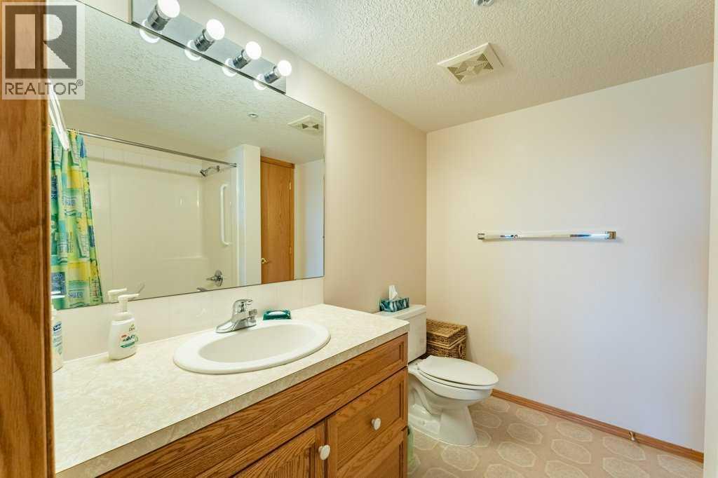 728 Country Hills Road Northwest - Photo 26