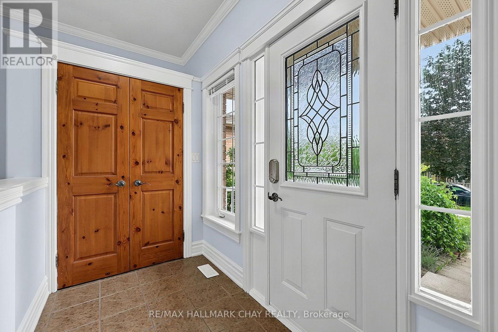 #MAIN - 2040 CELESTE STREET, Innisfil (Alcona) — photo 2