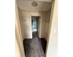 #421 1180 Hyndman Rd Nw, Edmonton, AB T5A0P8 Photo 15