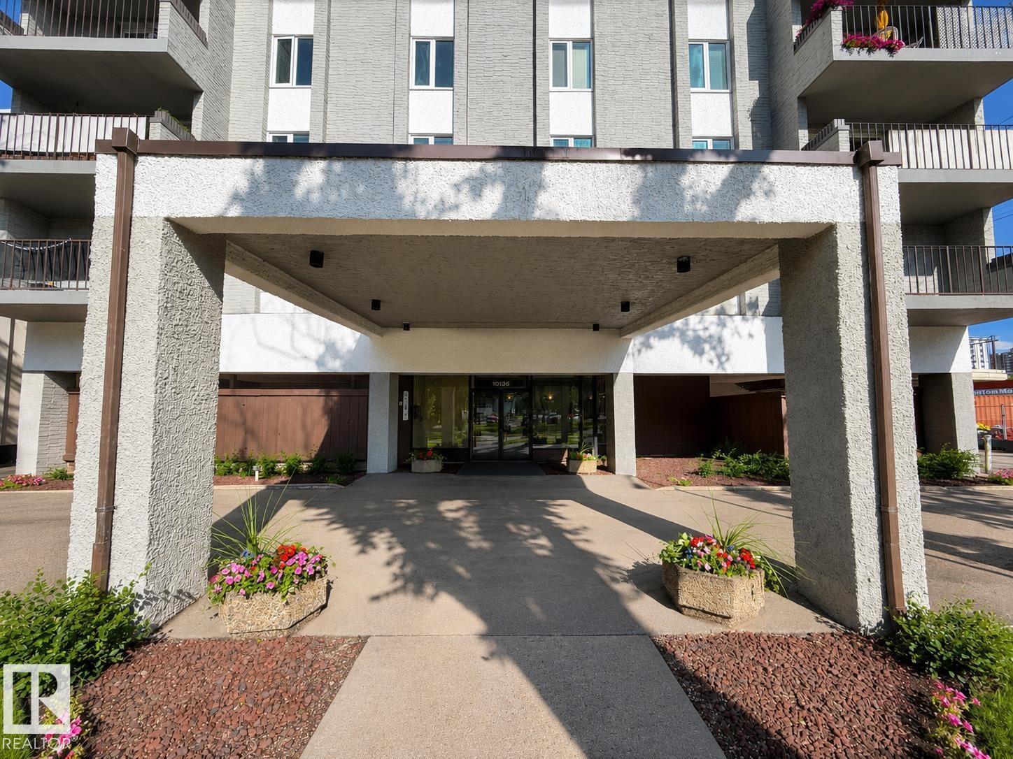 #804 10135 116 ST NW - 19