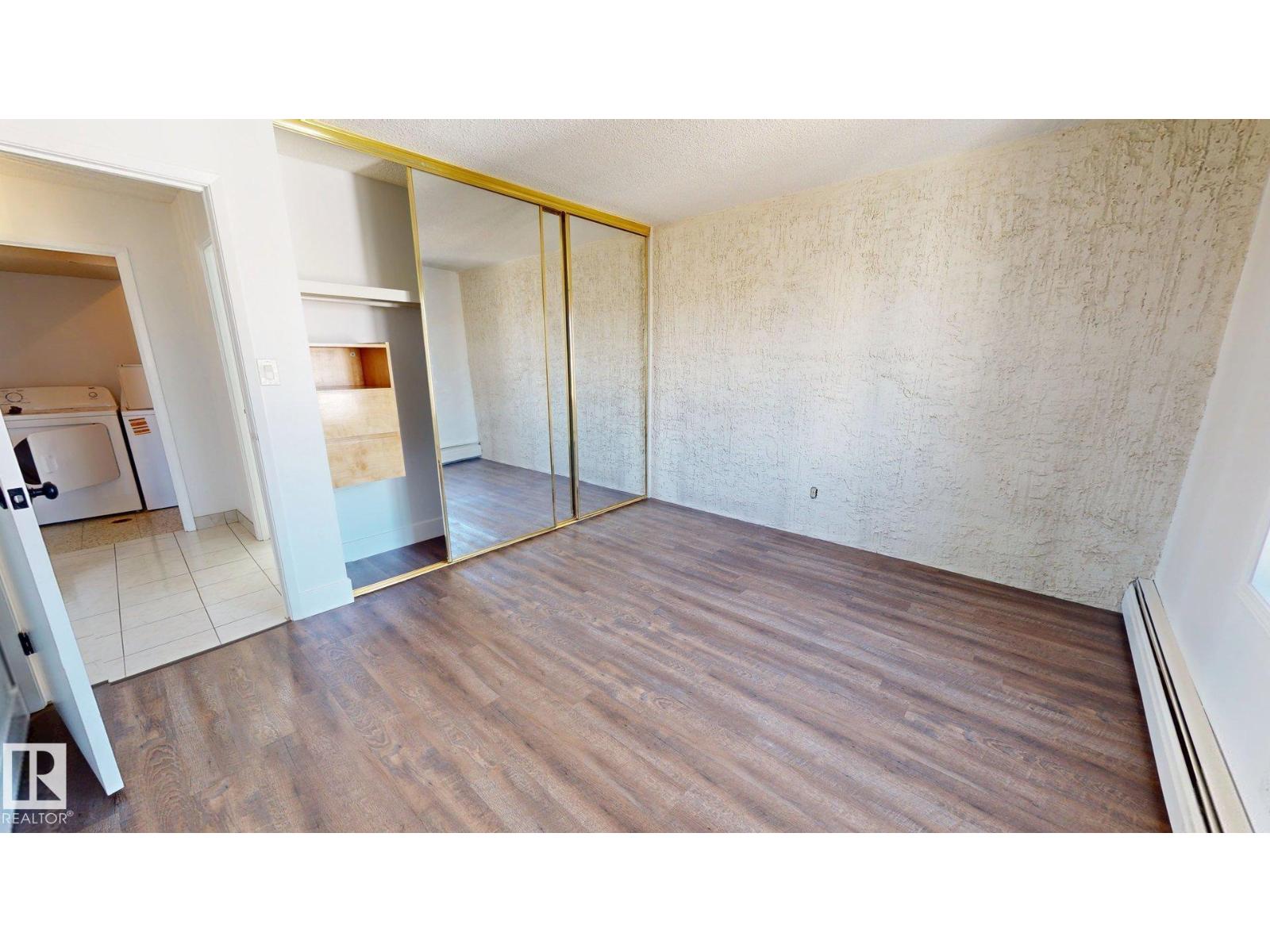 #804 10135 116 ST NW - 8