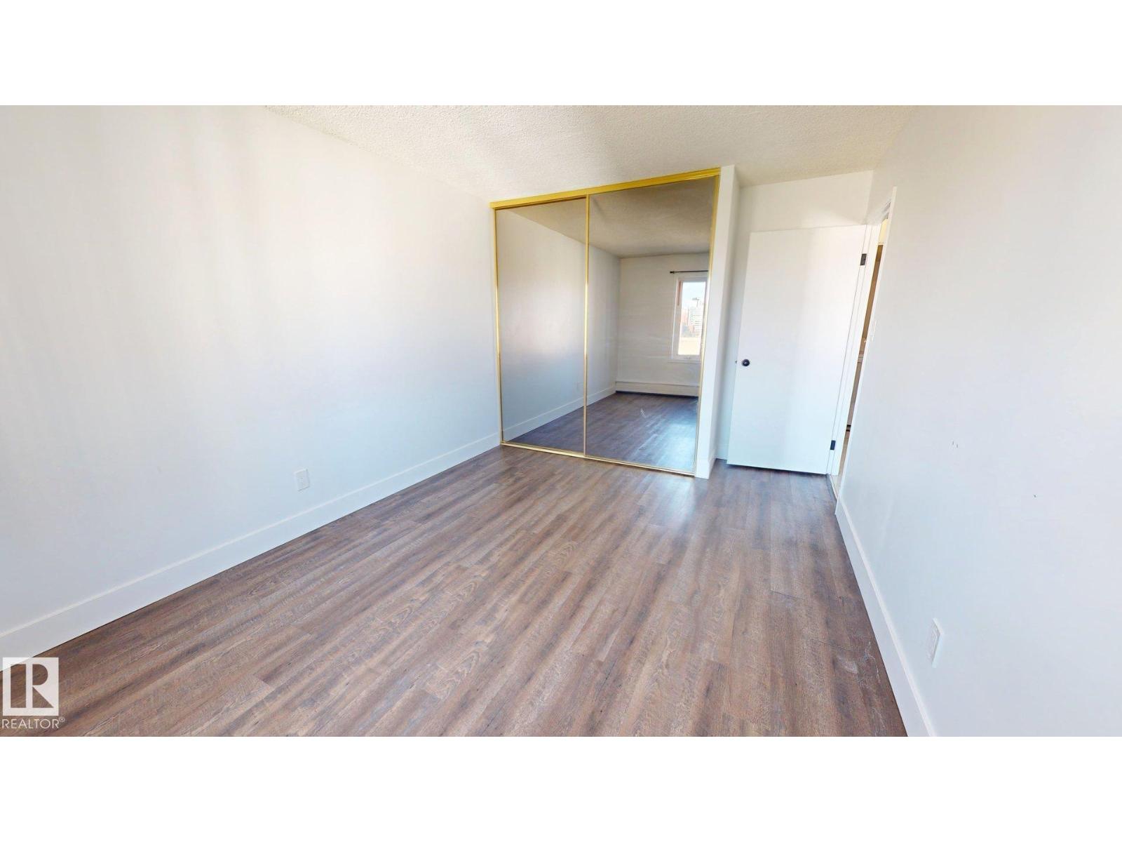#804 10135 116 ST NW - 11