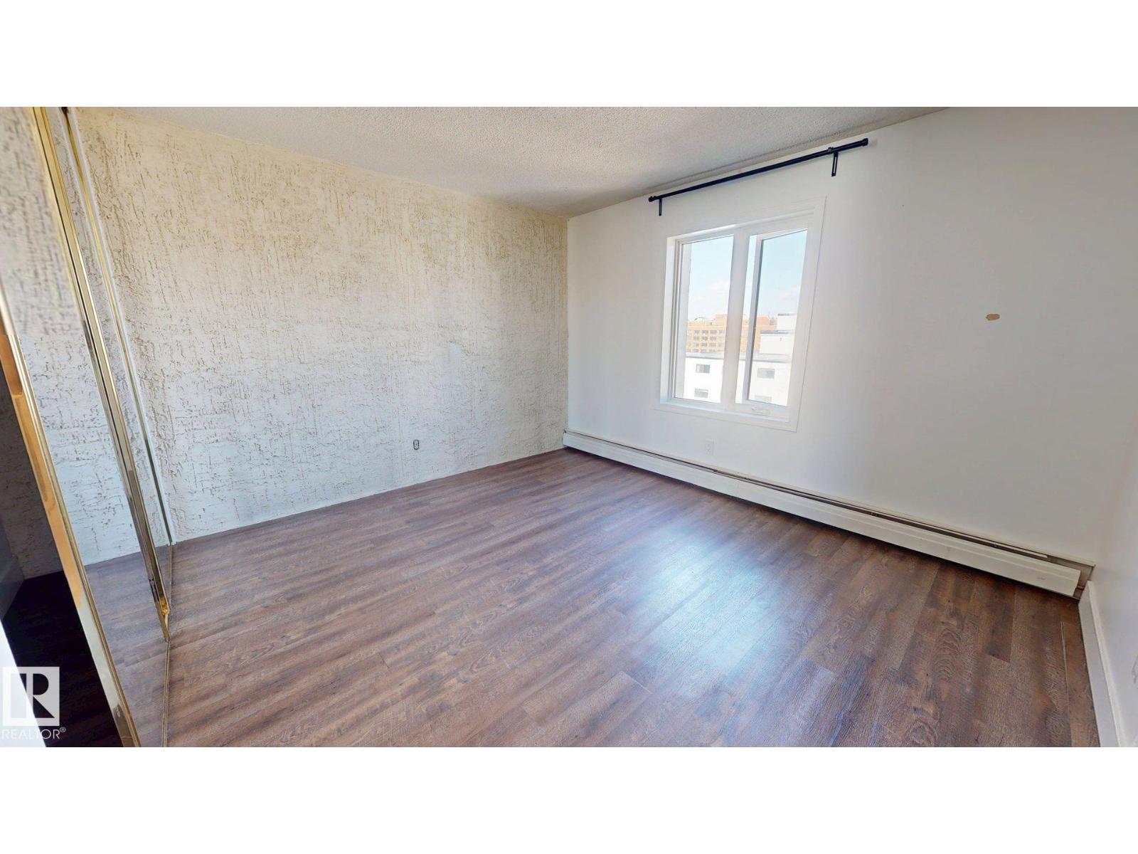 #804 10135 116 ST NW - 7