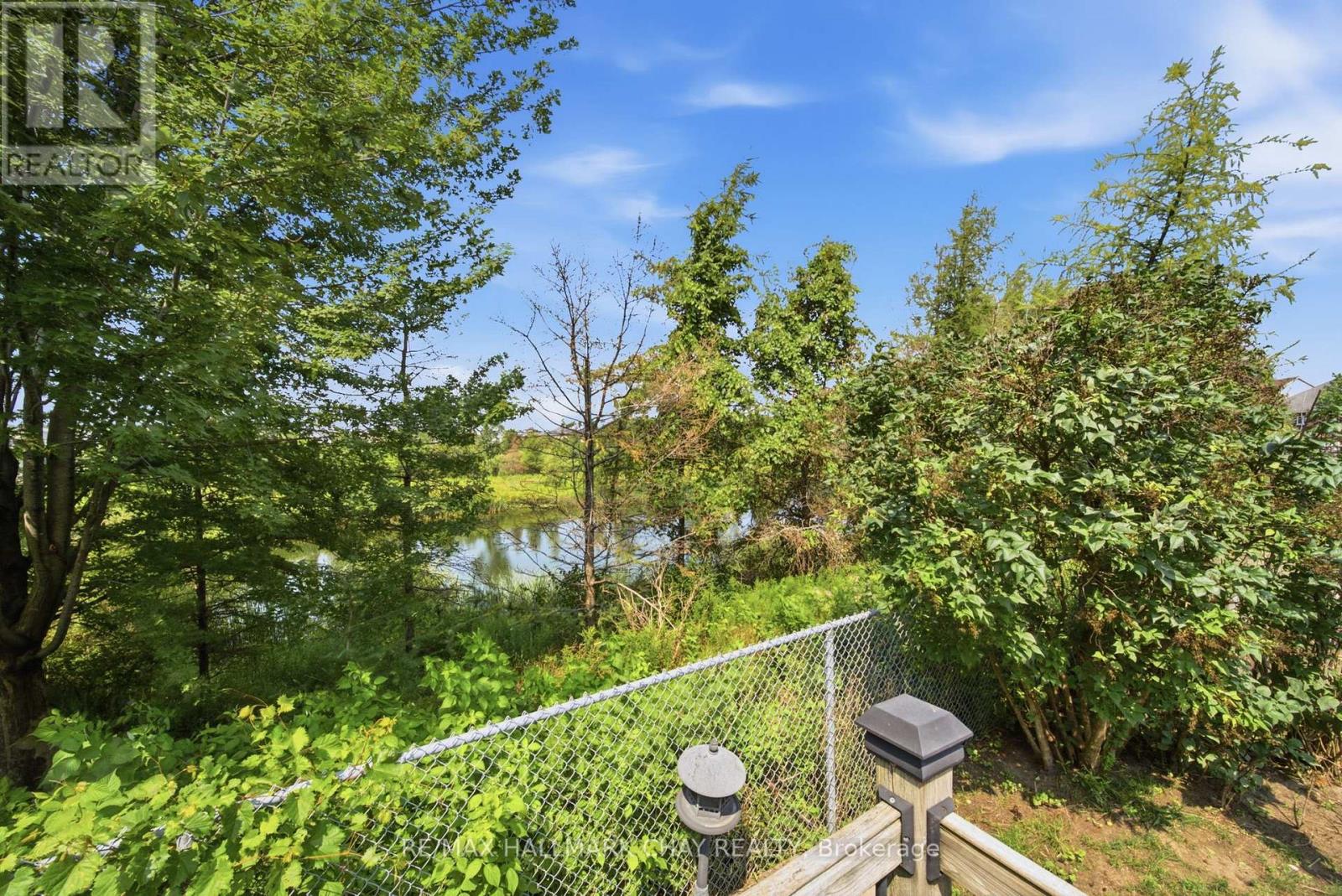 121 PRINCE WILLIAM WAY - 44