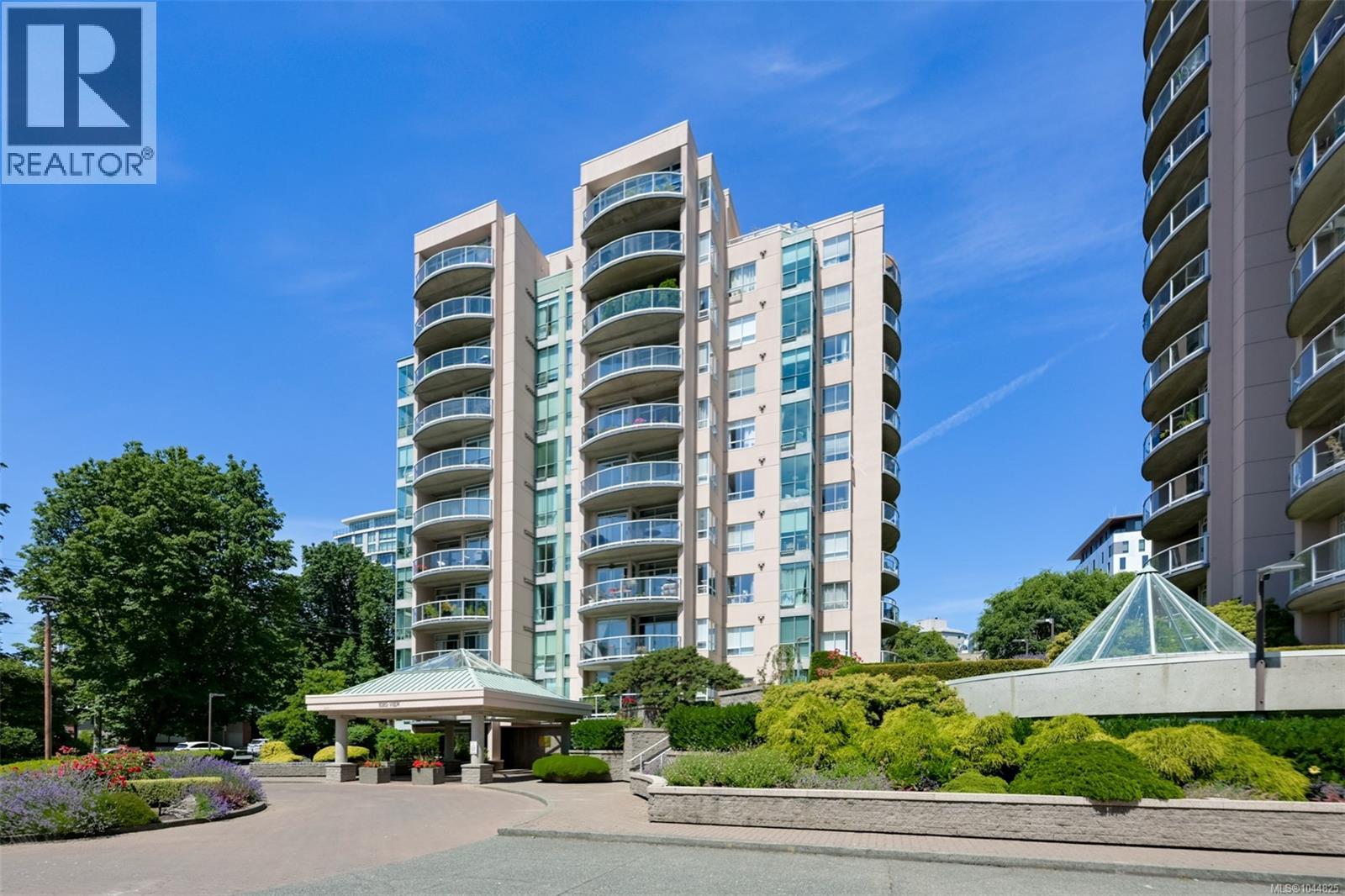 708 1010 View Street, Victoria