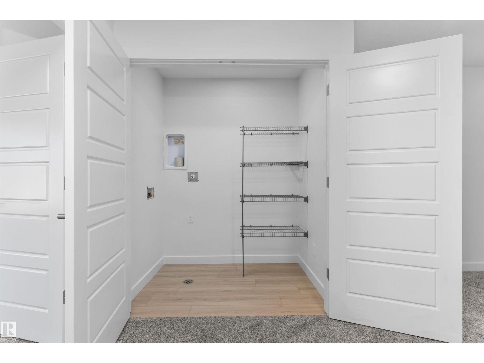 18713 18A AV NW - 28
