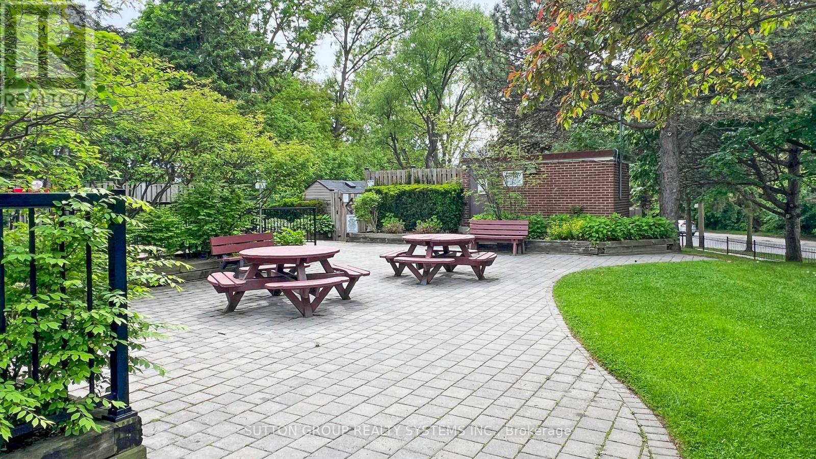 #1811 85 EMMETT AVENUE - 29