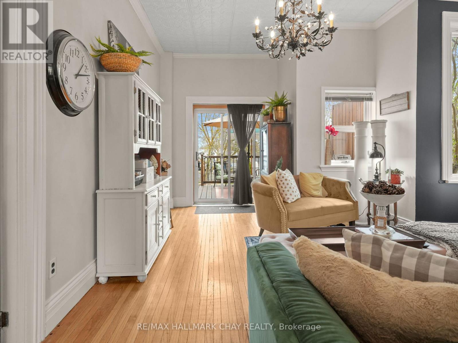 321 OWEN SOUND STREET - 12