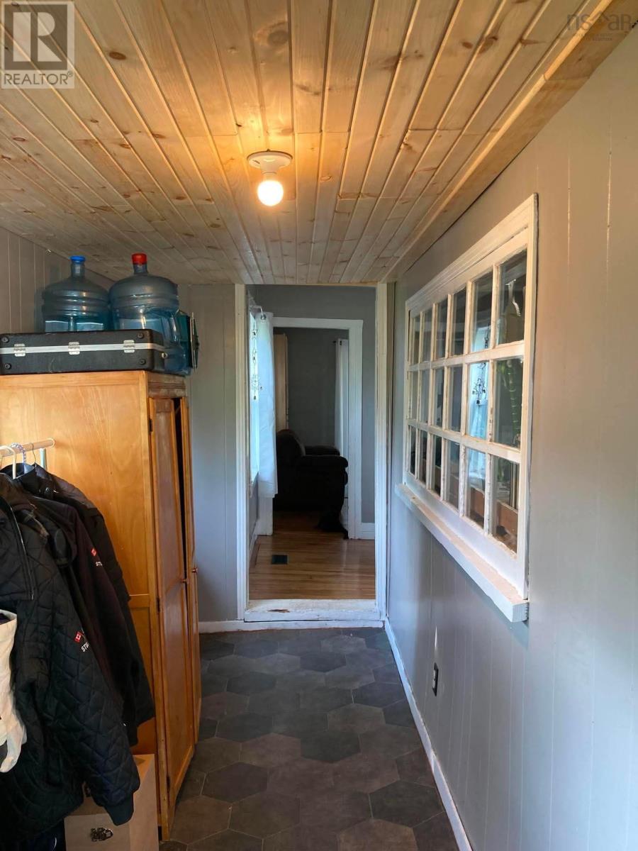 1278 Crisp Road - 26