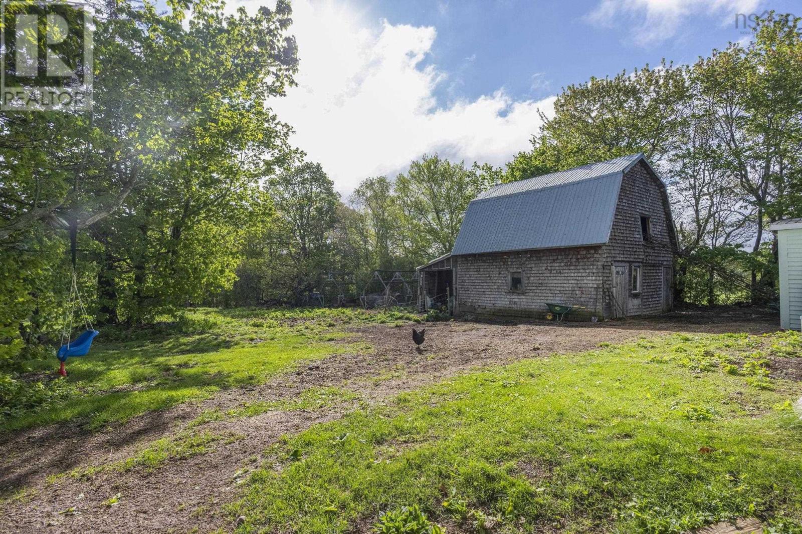 1278 Crisp Road - 33