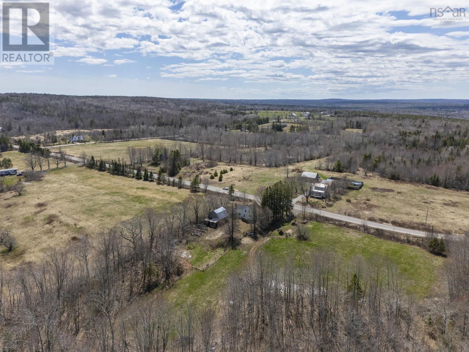 1278 Crisp Road - 44