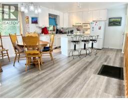 Enclosed porch - 230 Augusta Place, Good Spirit Lake, SK S0A0L0 Photo 10