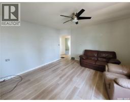 273 1st Avenue W, Unity, SK S0K4L0 Photo 7