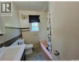 273 1st Avenue W, Unity, SK S0K4L0 Photo 9
