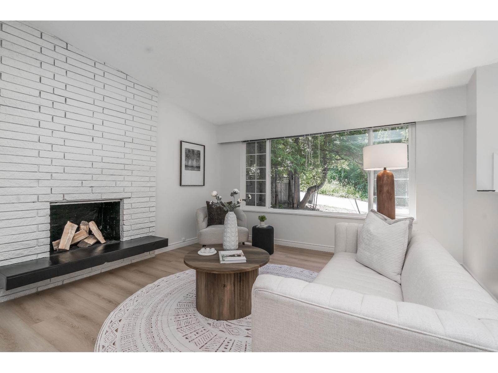 4 Bed, 2 Bath House for Sale in Surrey – 11291 REGAL DRIVE, Surrey – MLS# R3154221 - Image 15