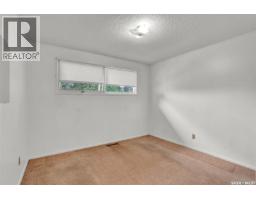 4825 Sherwood Drive, Regina, SK S4R4B9 Photo 16