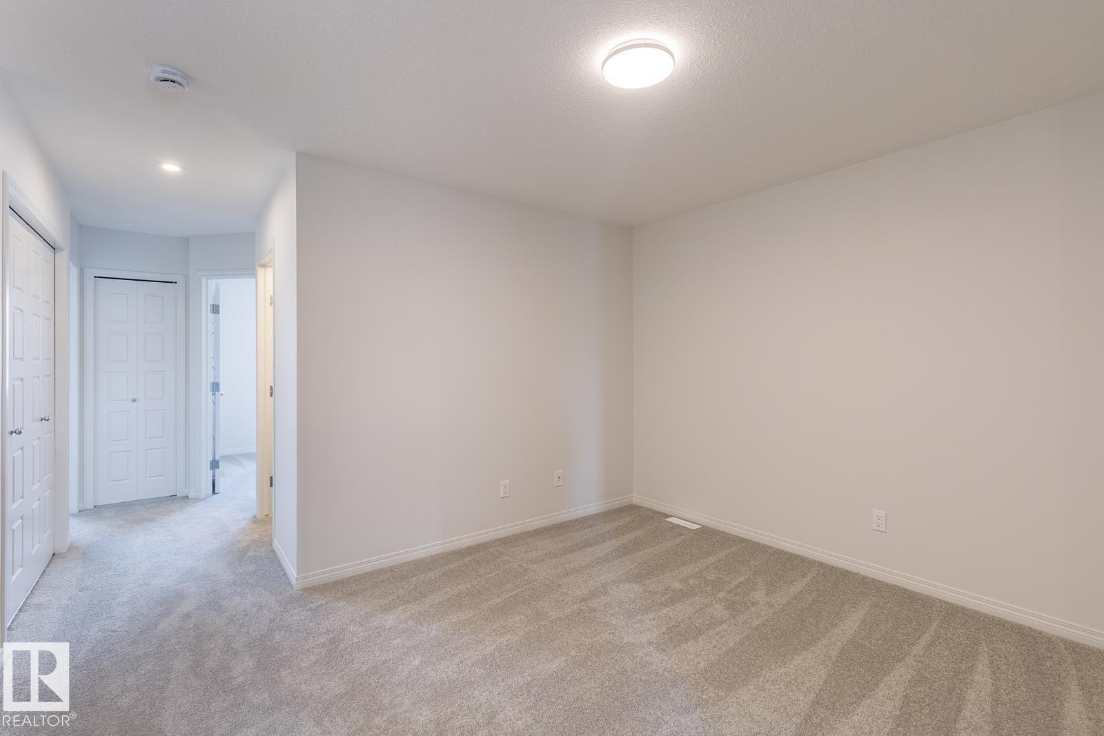 99 SILVERSTONE DR - Image 11