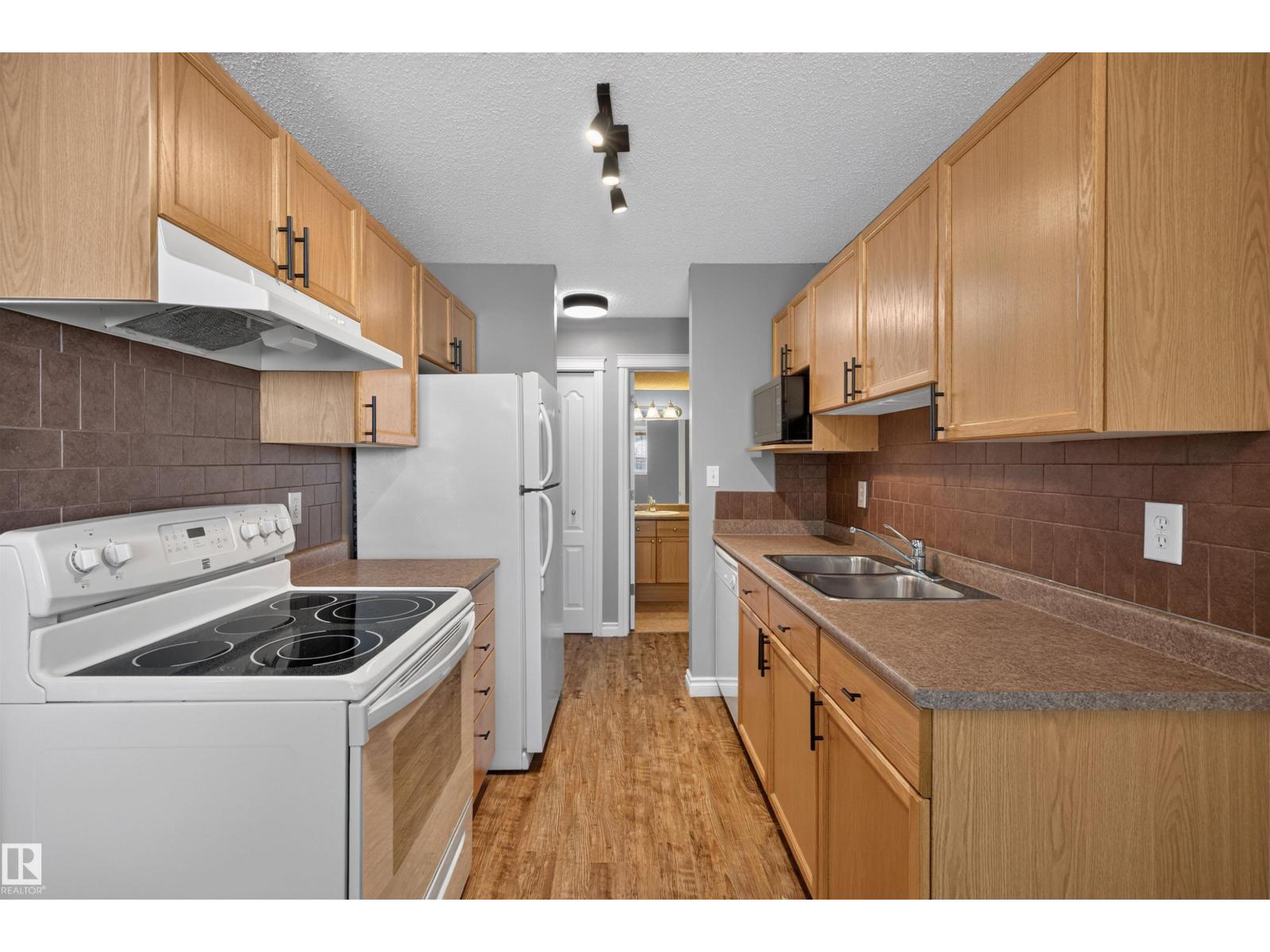 #4 4616 47 ST, Alexandra Park, Leduc photo 1