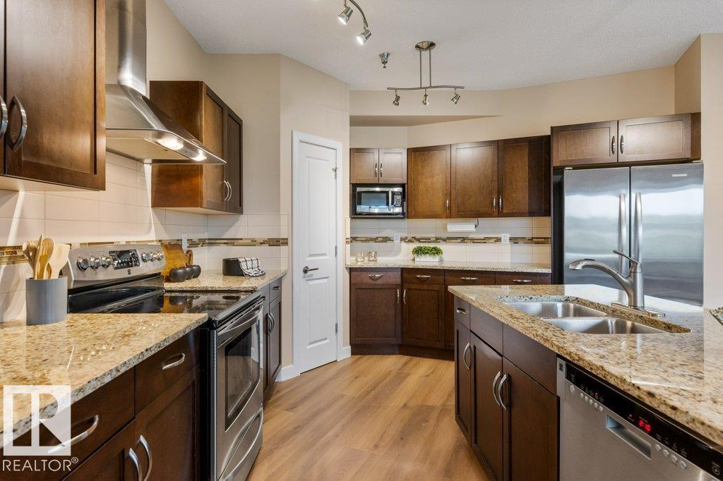 #205 35 STURGEON RD - 22