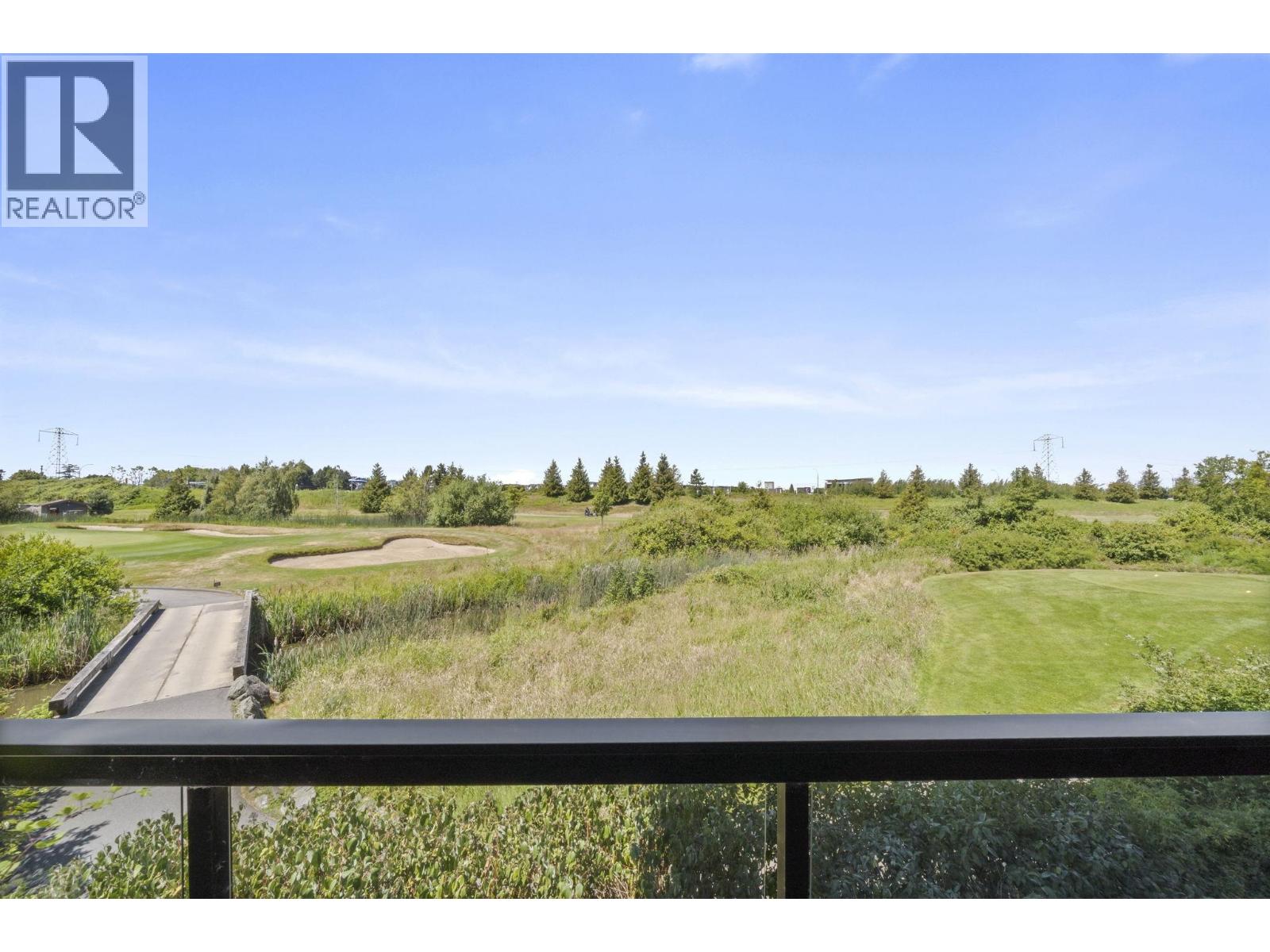 105 4977 SPRINGS BOULEVARD, Tsawwassen