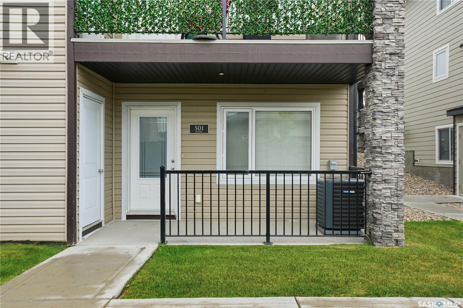 501 110 Akhtar BEND